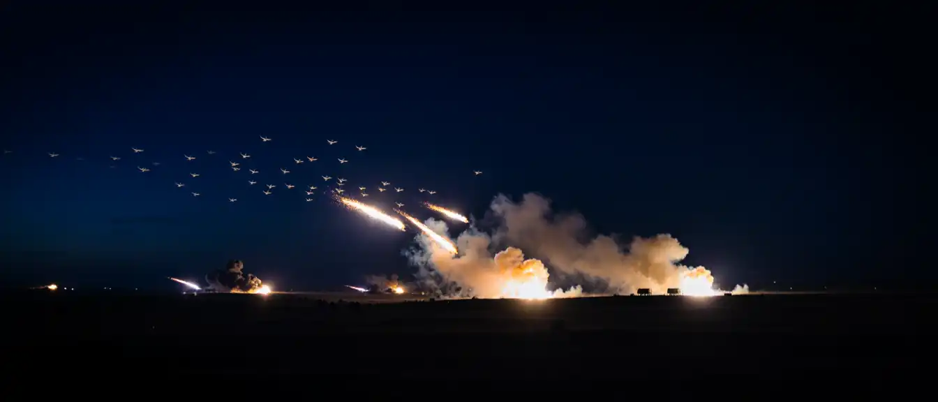 Масштабный налет: российские системы ПВО отразили атаку более двухсот беспилотников