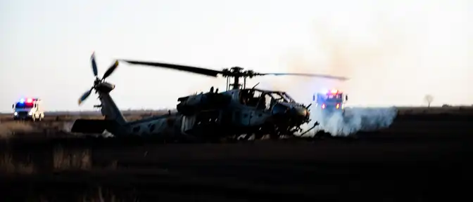 Трагедия в Техасе: ударный вертолет Apache потерпел крушение, экипаж погиб