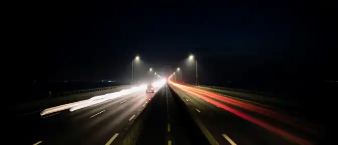 Ночной инцидент на Крымском мосту: движение по переходу снова открыто